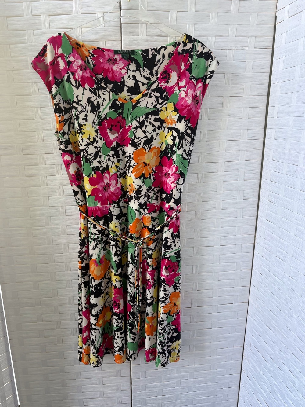 Lauren Ralph Lauren XL Colorful Floral V Neck Cap Sleeves Dress Tie Belt Career